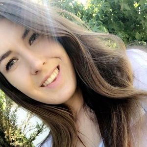 Meet your Posher, Sierra